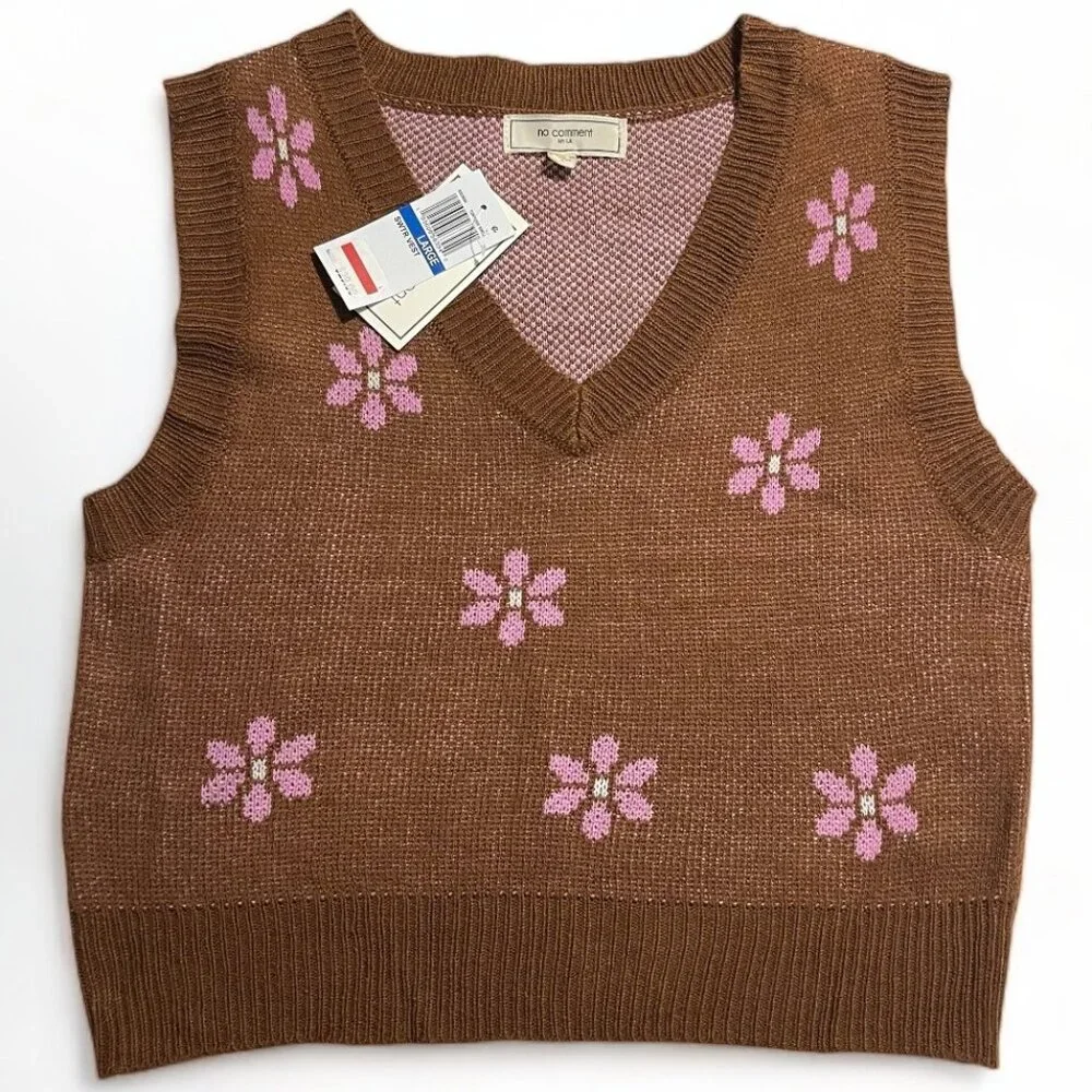 No Comment Ultra Flirt Juniors' Shrunken Daisy Sweater Vest, Size L, New - Picture 2 of 8